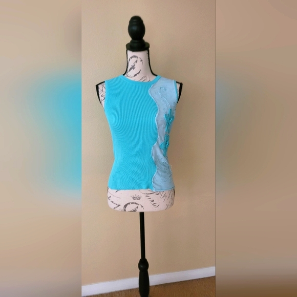 SAPHIER EMBROIDERED TOP - Picture 1 of 6